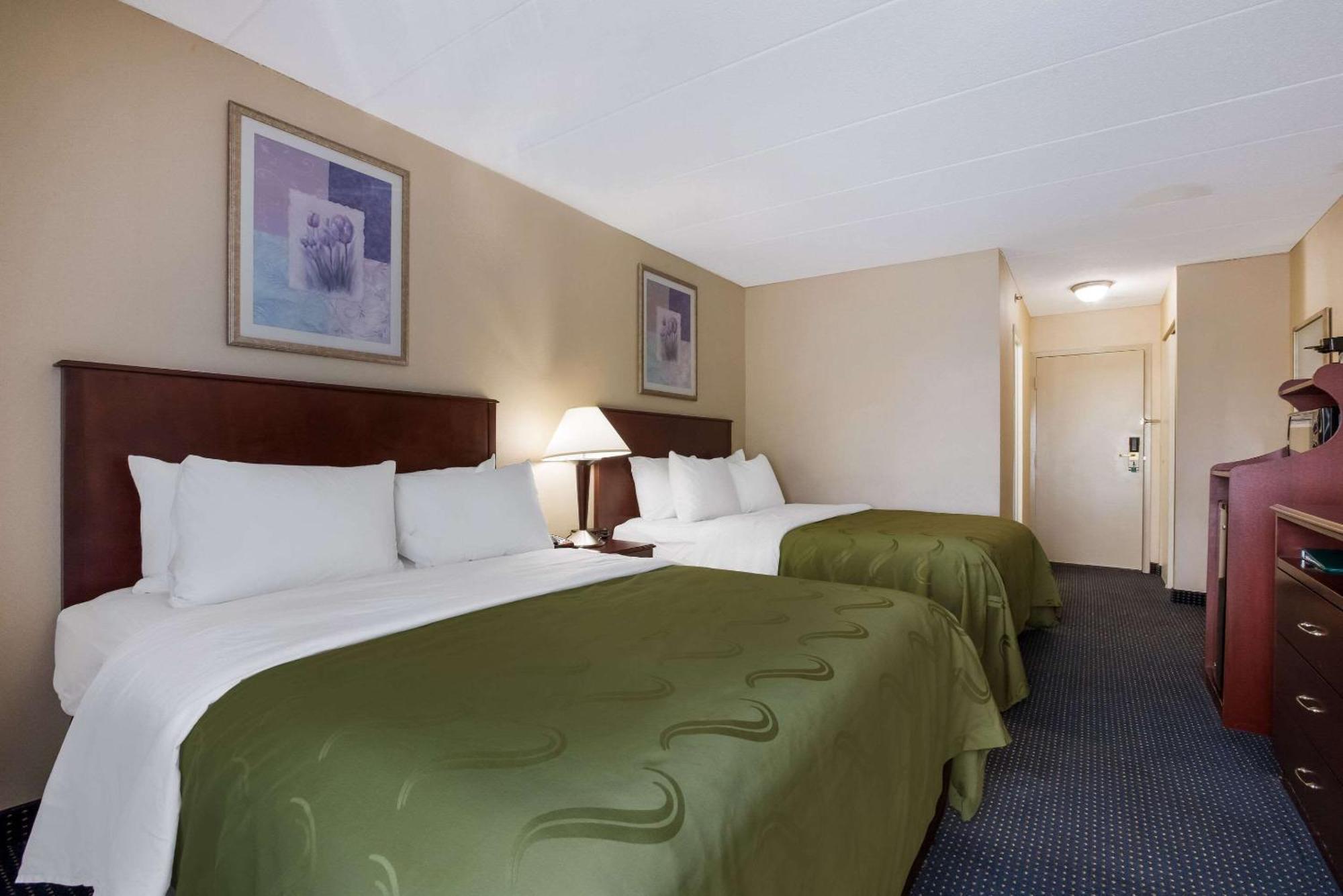 Quality Inn Near Princeton Lawrence Buitenkant foto