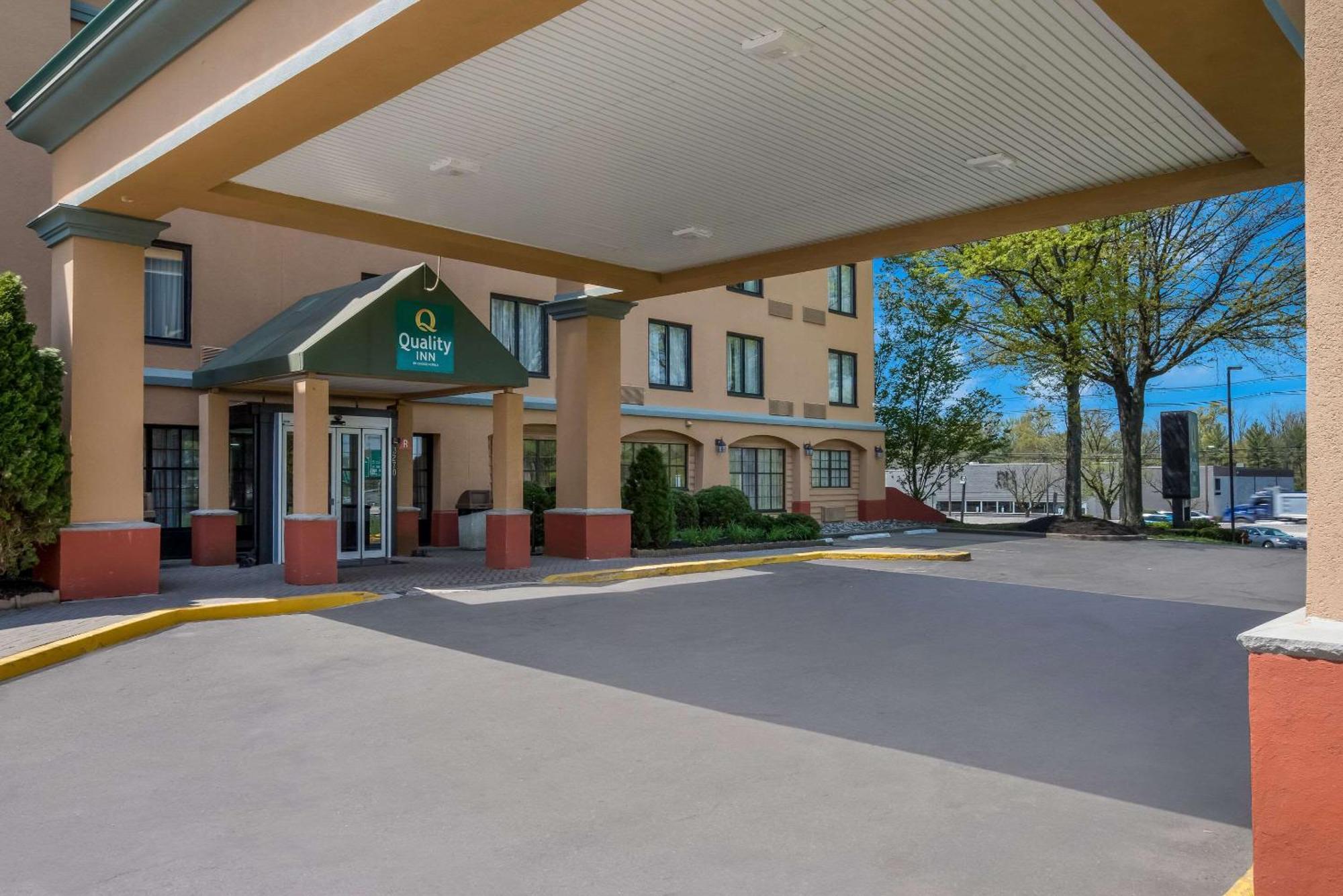 Quality Inn Near Princeton Lawrence Buitenkant foto