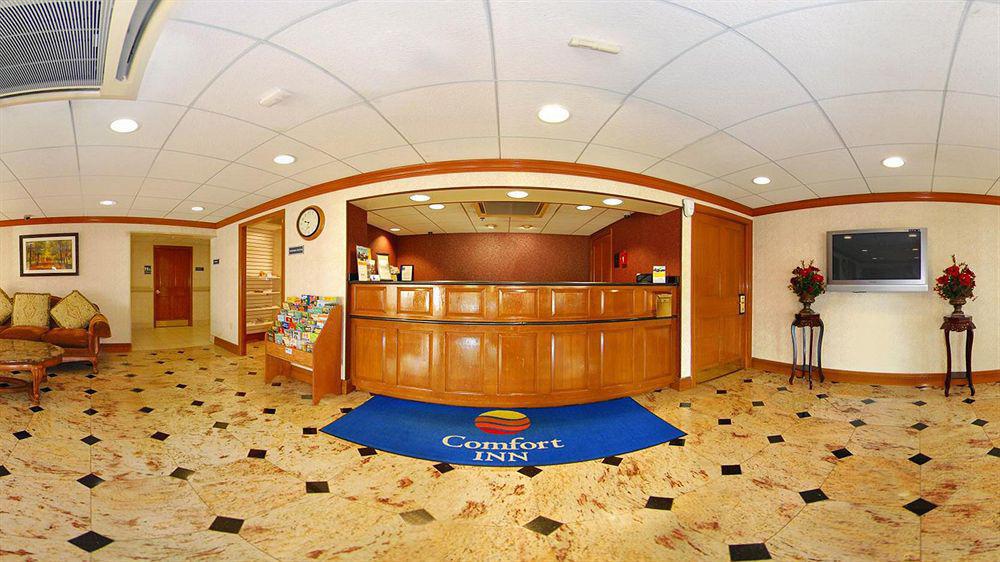 Quality Inn Near Princeton Lawrence Buitenkant foto